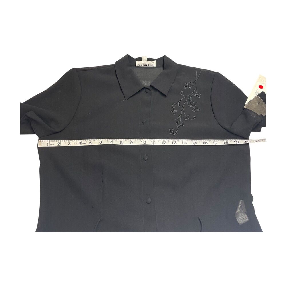 Studio 2 Piece Set Women's 10 Black Short Sleeve Embroidered Floral Button-Up - Picture 10 of 13